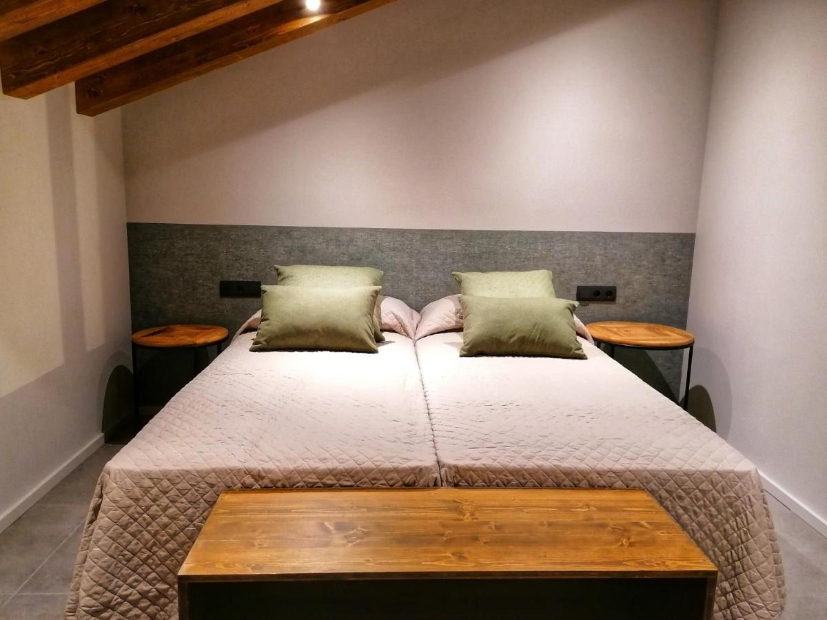 Apartament "El Castell" Casa Rural Cal Rialla 리비아 외부 사진