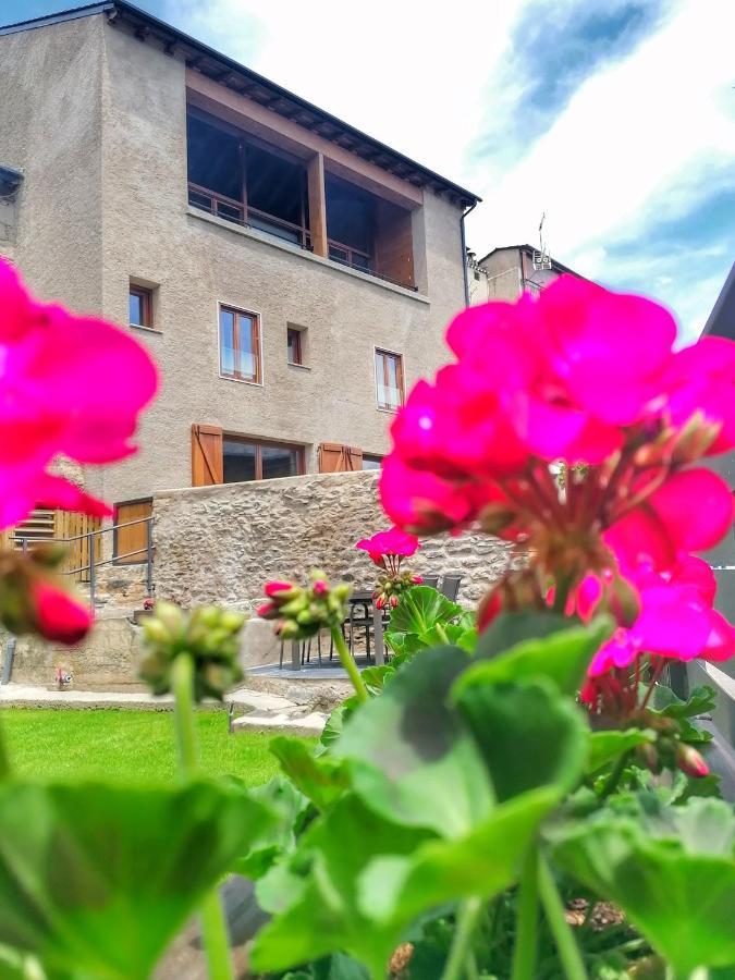 Apartament "El Castell" Casa Rural Cal Rialla 리비아 외부 사진
