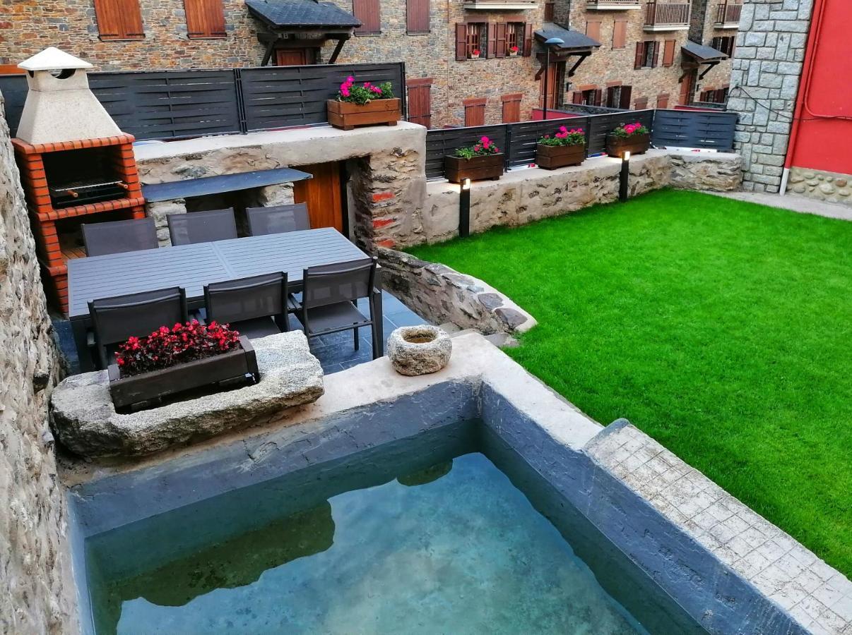 Apartament "El Castell" Casa Rural Cal Rialla 리비아 외부 사진